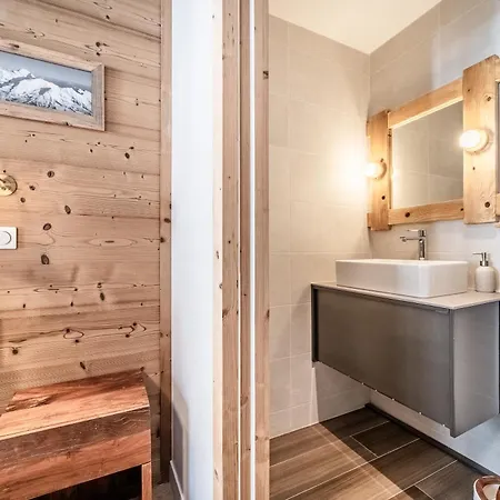 아파트 Kabano - By Emerald